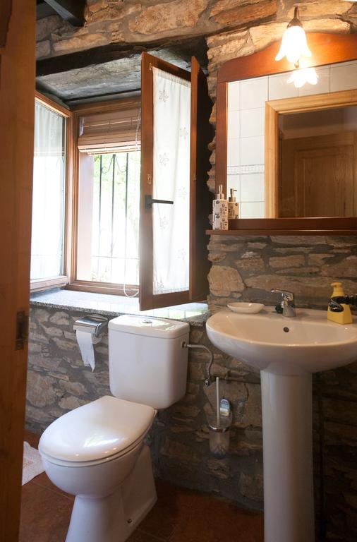 Casa Rural Pandelo Guest House Vega de Valcarce Bilik gambar